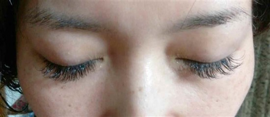 沖縄まつげエクステ・那覇まつげエクステ施術後の写真：目力アップ！見た目年齢を若く！