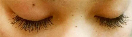 沖縄まつげエクステ・那覇まつげエクステ施術後の写真：明るく印象アップ！