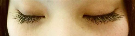 沖縄まつげエクステ・那覇まつげエクステ施術後の写真：ボリュームアップでゴージャスに！