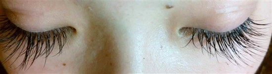 沖縄まつげエクステ・那覇まつげエクステ施術後の写真：真ん中の黒目強調！