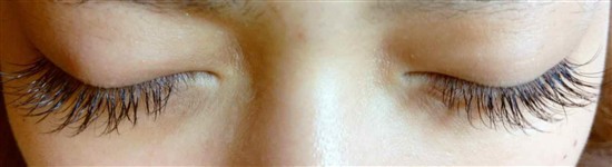 沖縄まつげエクステ・那覇まつげエクステ施術後の写真：全体的にぱっちり！